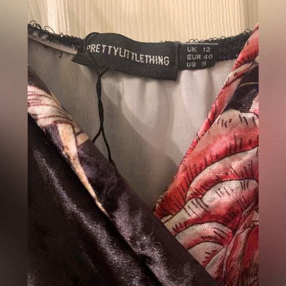 Pretty Little Things Velour Floral Wrap Dress US Size 8 - Picture 2 of 7